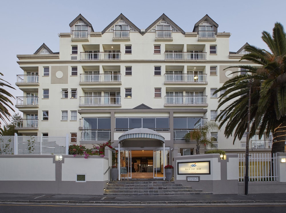 The Bantry Aparthotel by Totalstay 1/79