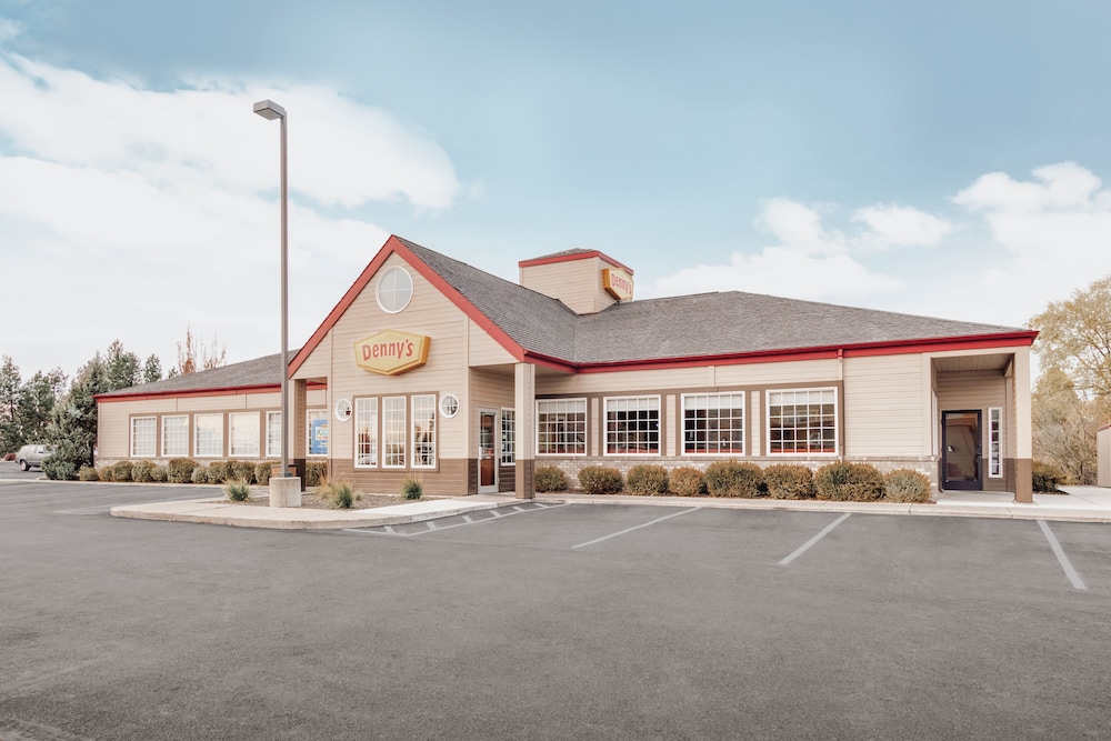 Best Western Plus Peppertree Airport Inn 4/57