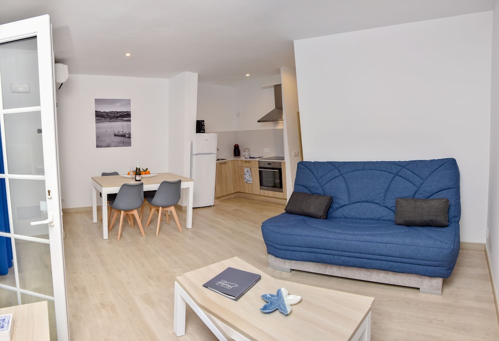 Maribel Apartments 23/50