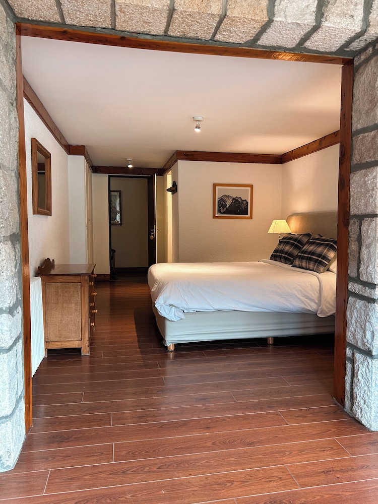SUPERIOR, DOUBLE BED, MOUNTAIN VIEW