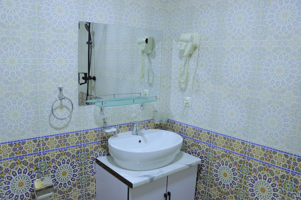 Bukhara Baraka Hotel 43/46