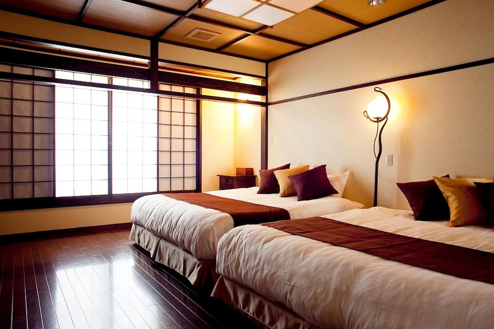 Goto Conkana Kingdom Winery and Resort 11/64