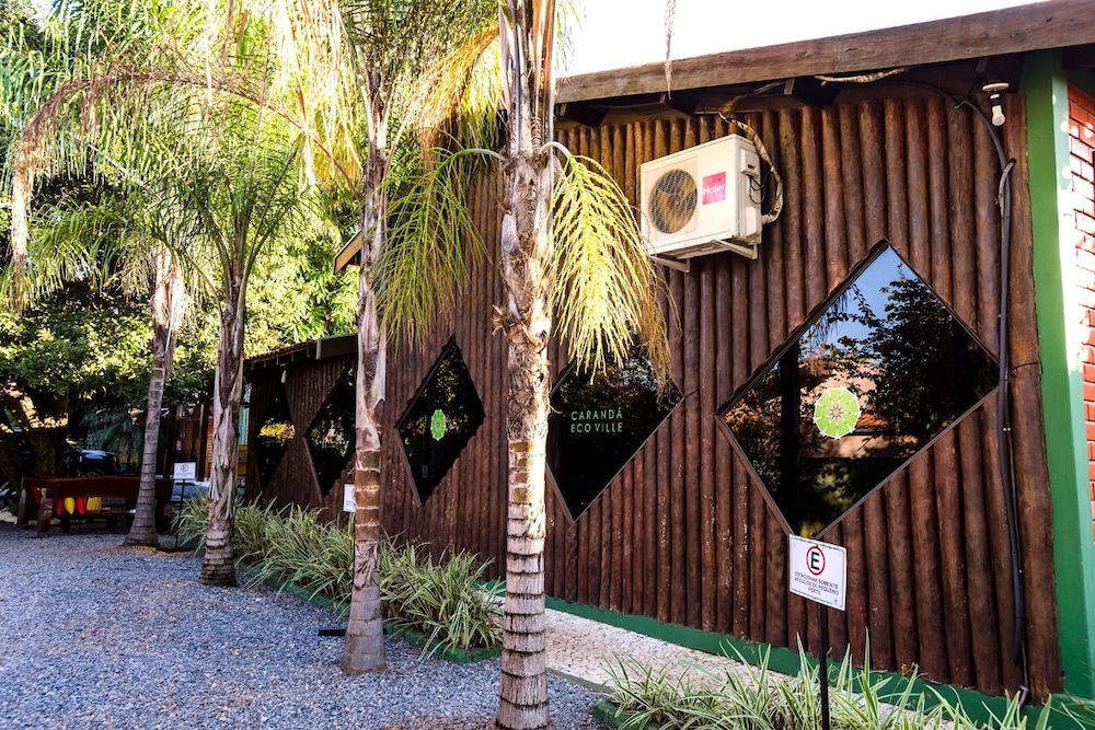 Hotel Caranda Eco Ville 5/70