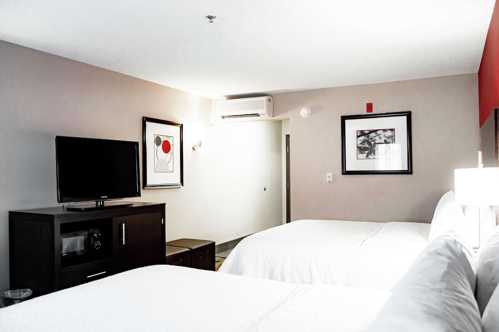 Hampton Inn & Suites Richmond/Glenside 12/37