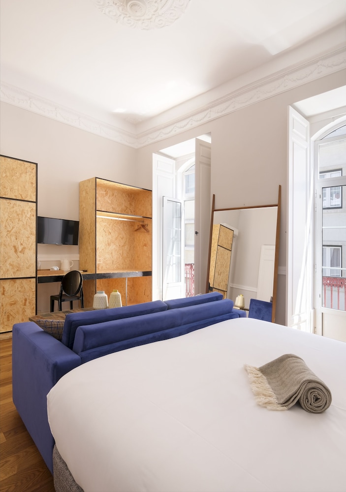 Master, Suite, King Bed, Balcony