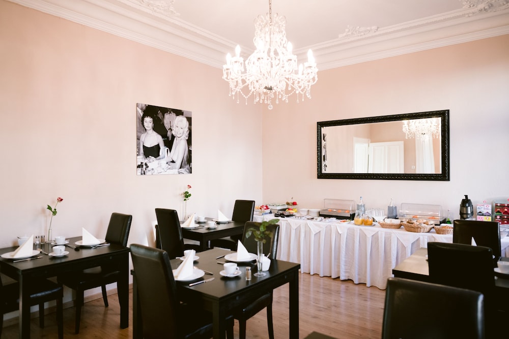 Hotel Villa Oberkassel 29/38