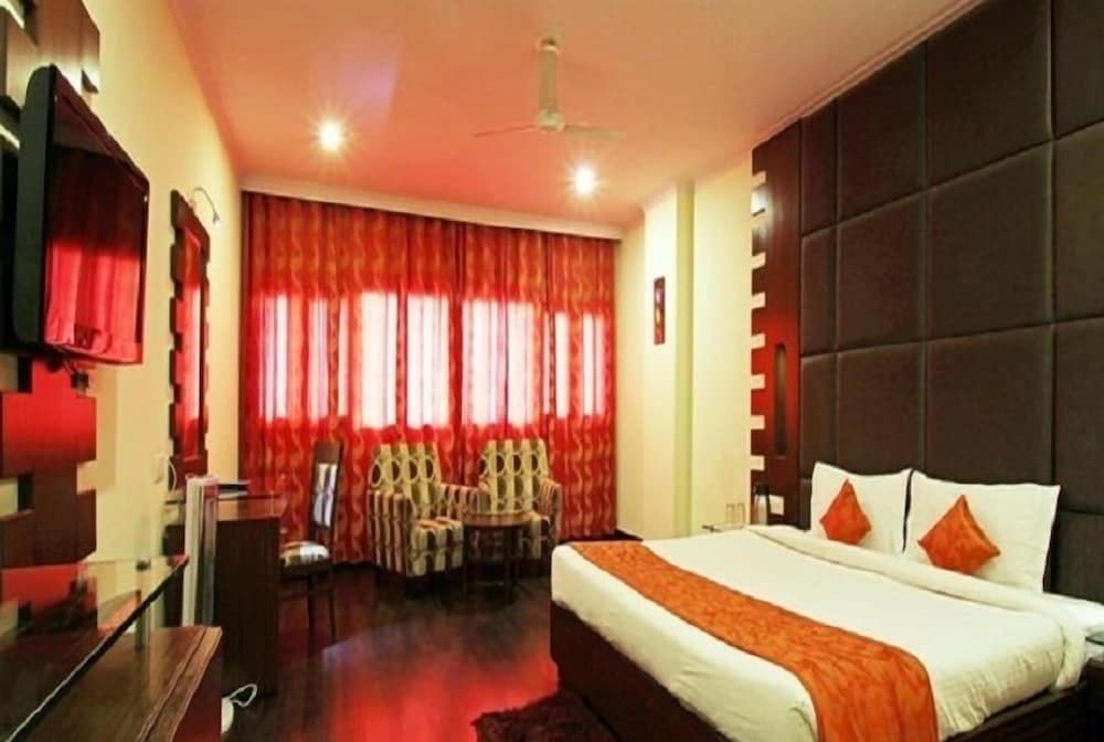 Hotel Ck International 4/50