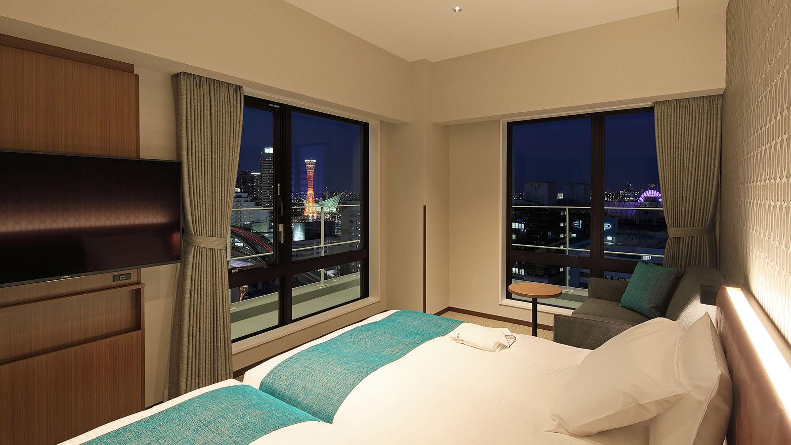 Room, Twin Beds, Harbour Tower, Corner