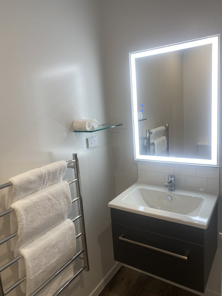 Ramada by Wyndham Wellington Taranaki Street 47/51