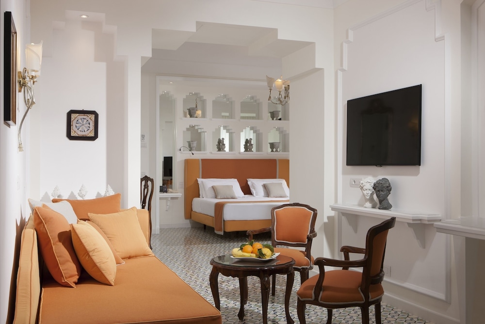 Grand Hotel Ambasciatori 43/68