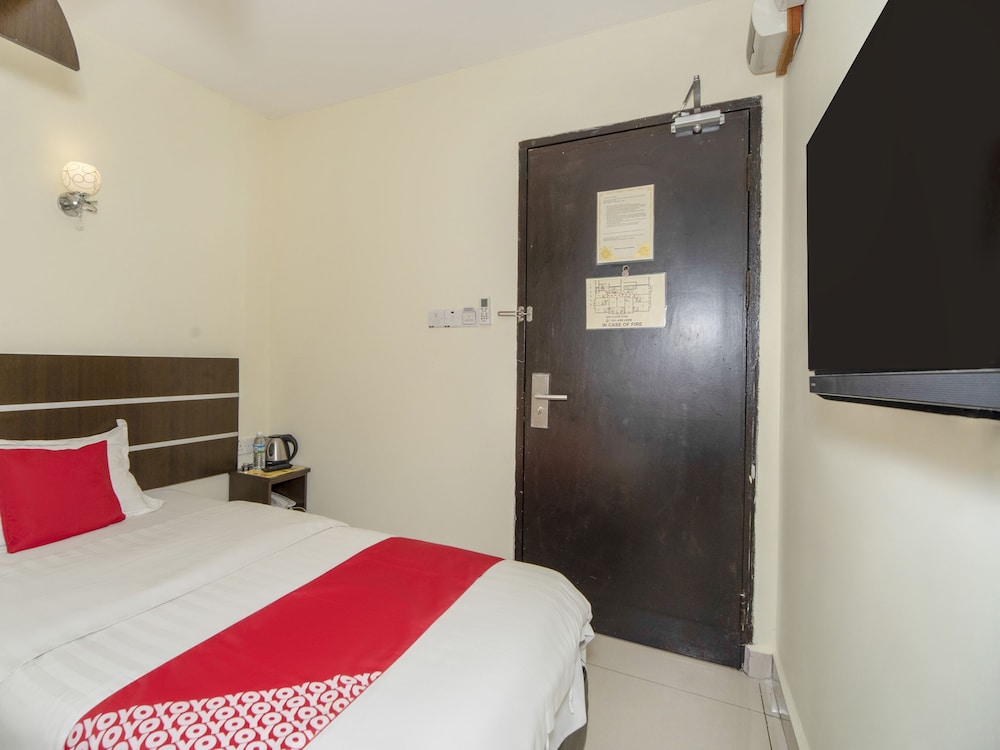 OYO 89944 Stay Inn 28/36