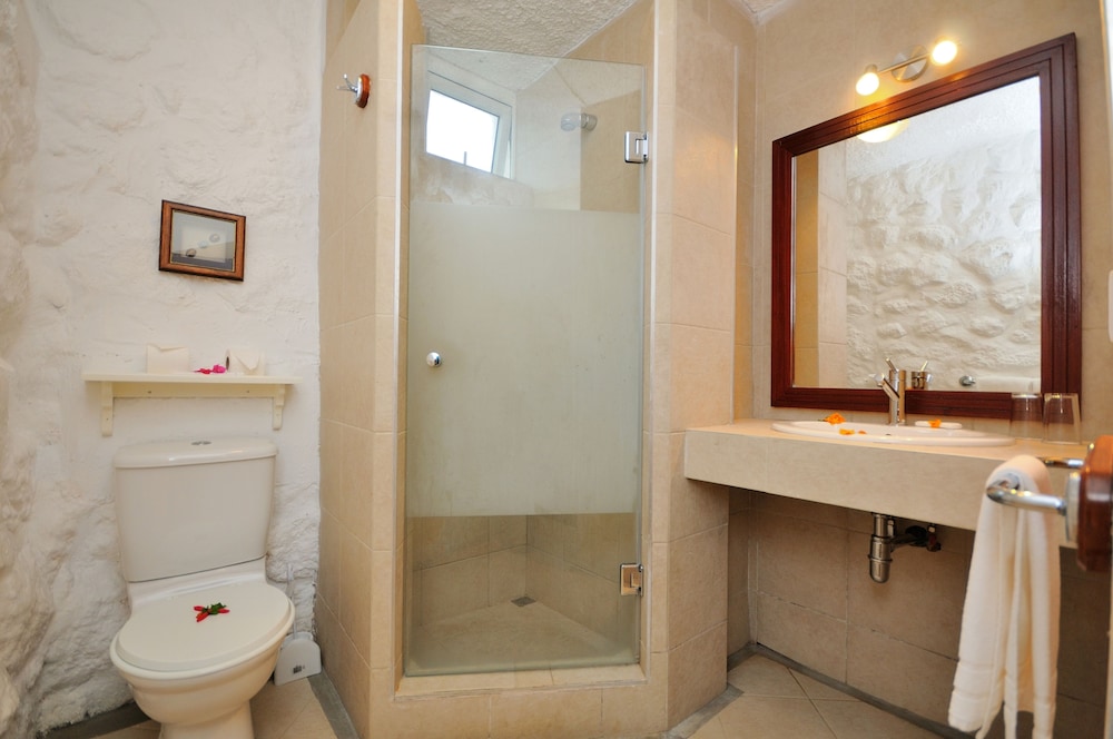 Casuarina Resort and Spa 75/76