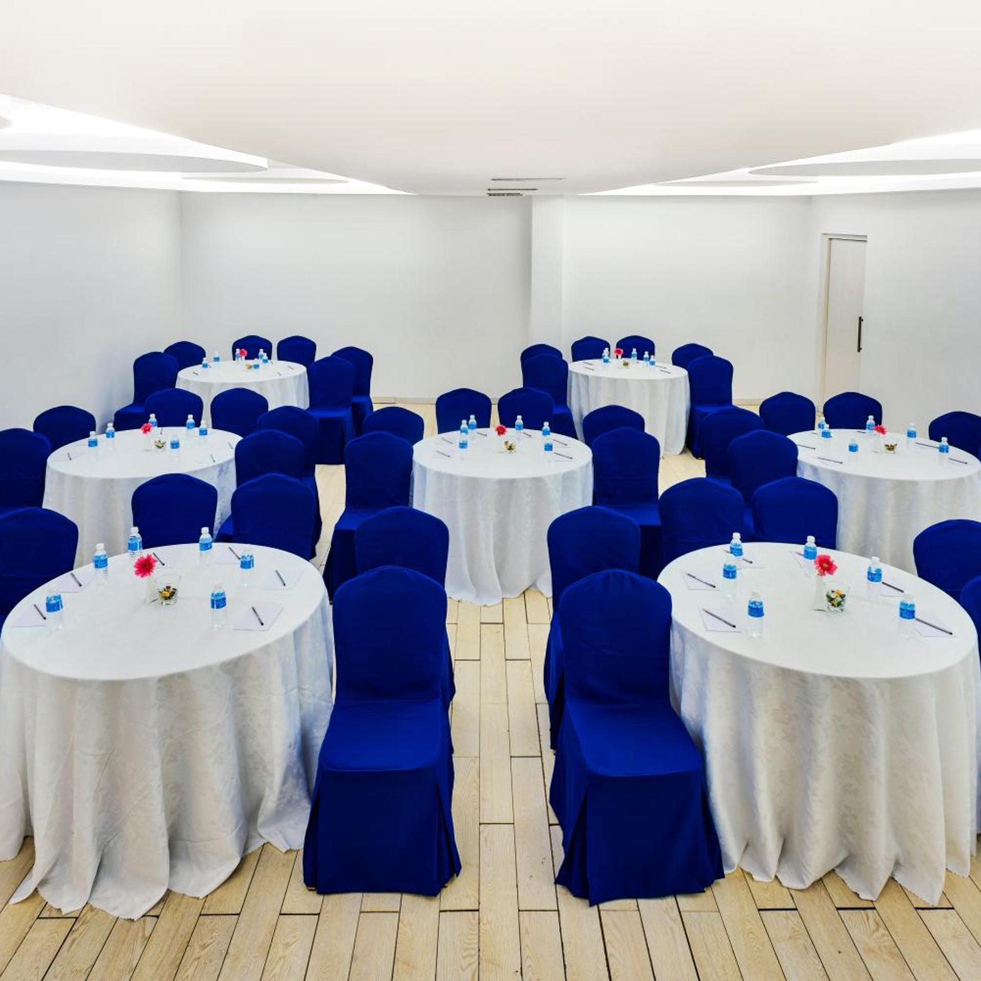 Grande Bay Resort And Spa Mamallapuram 36/52