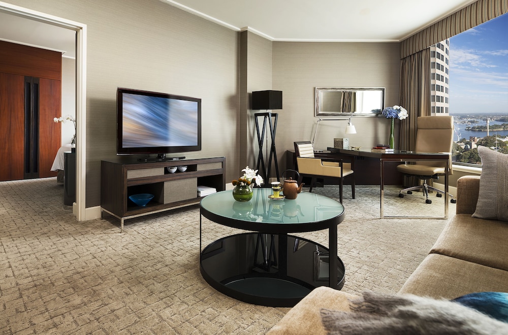 Four Seasons Hotel Sydney 36/43
