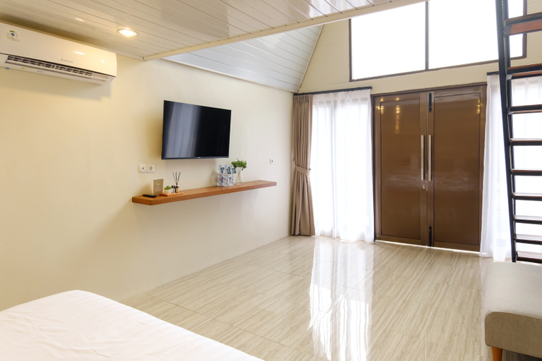 Calma Resort Megamendung 7/9