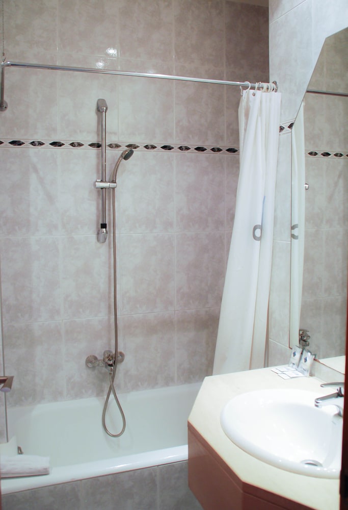 Hotel Faranda Rias Altas, Ascend Hotel Collection 48/48