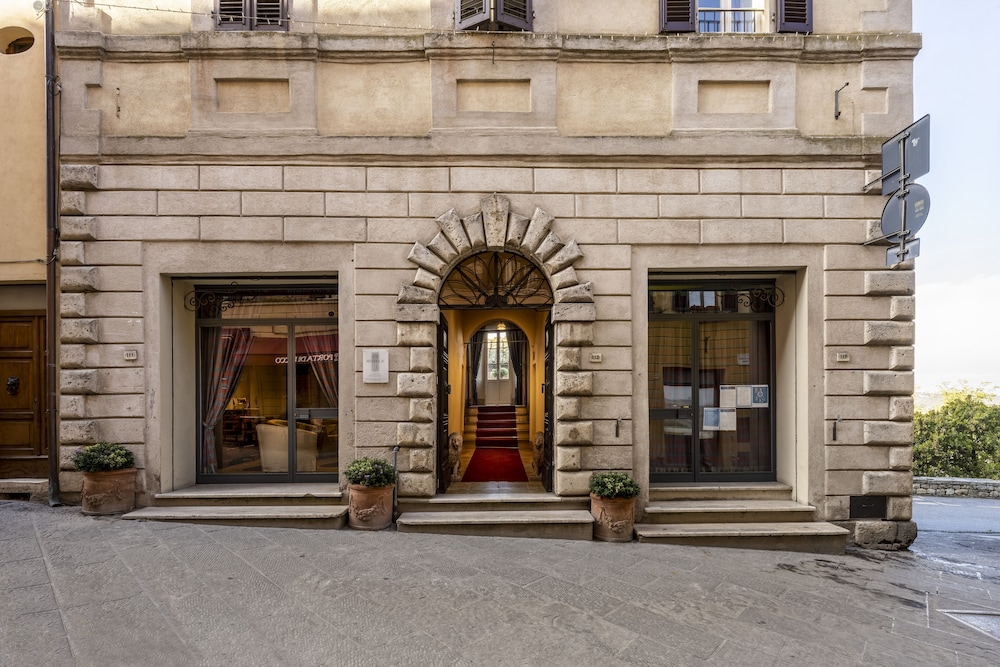 PALAZZO MOSELA ALLA PORTA 1/39