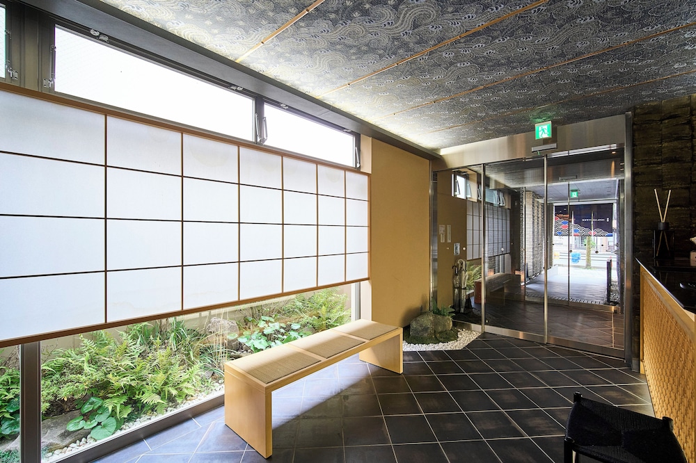 HOTEL MASTAY jingumichi 40/68