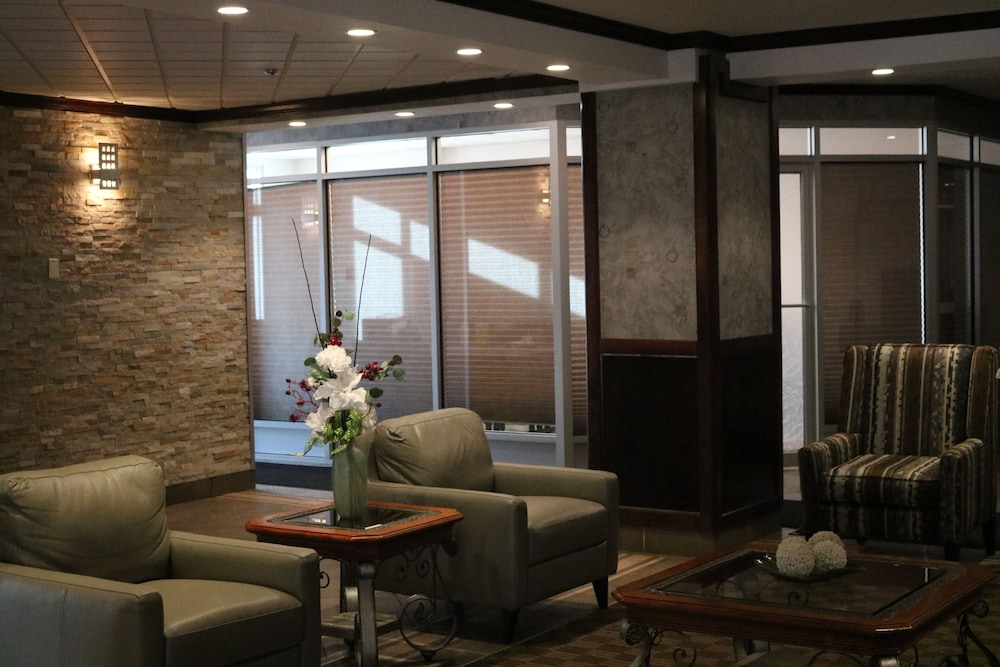 Nomad Hotel And Suites 49/67