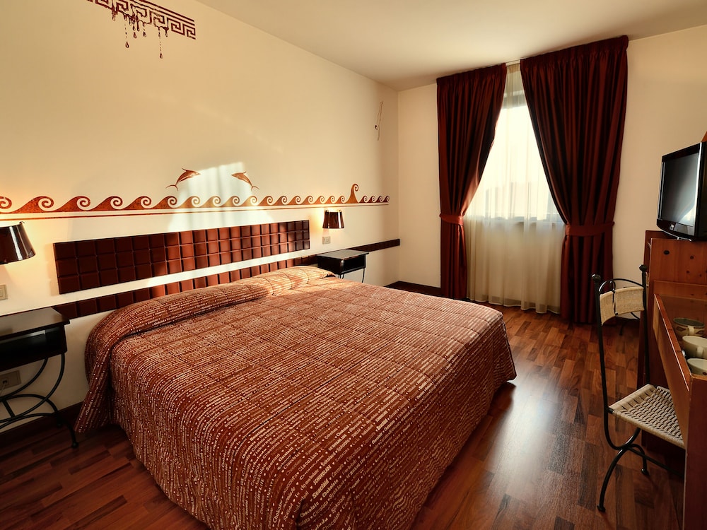 STANDARD, DOUBLE BED