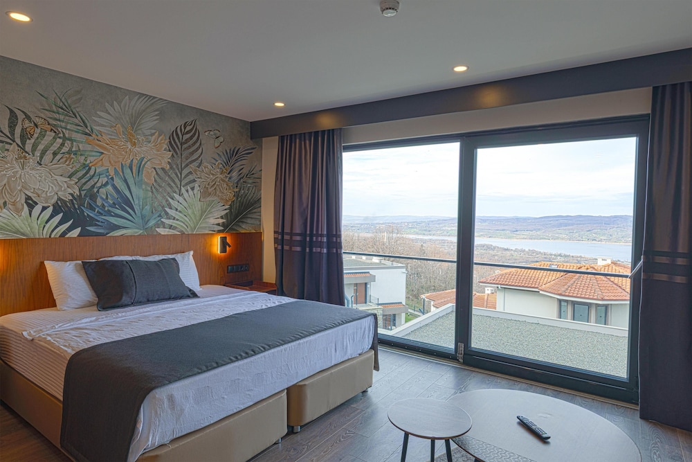 Best Western Plus Sapanca 18/48