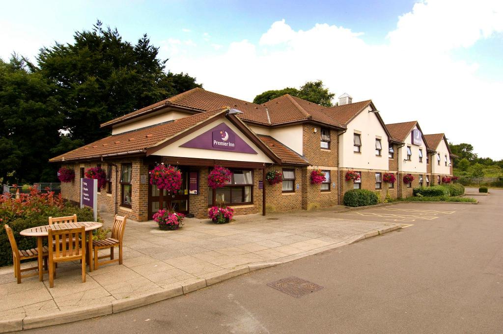 Premier Inn Dover East 2/27