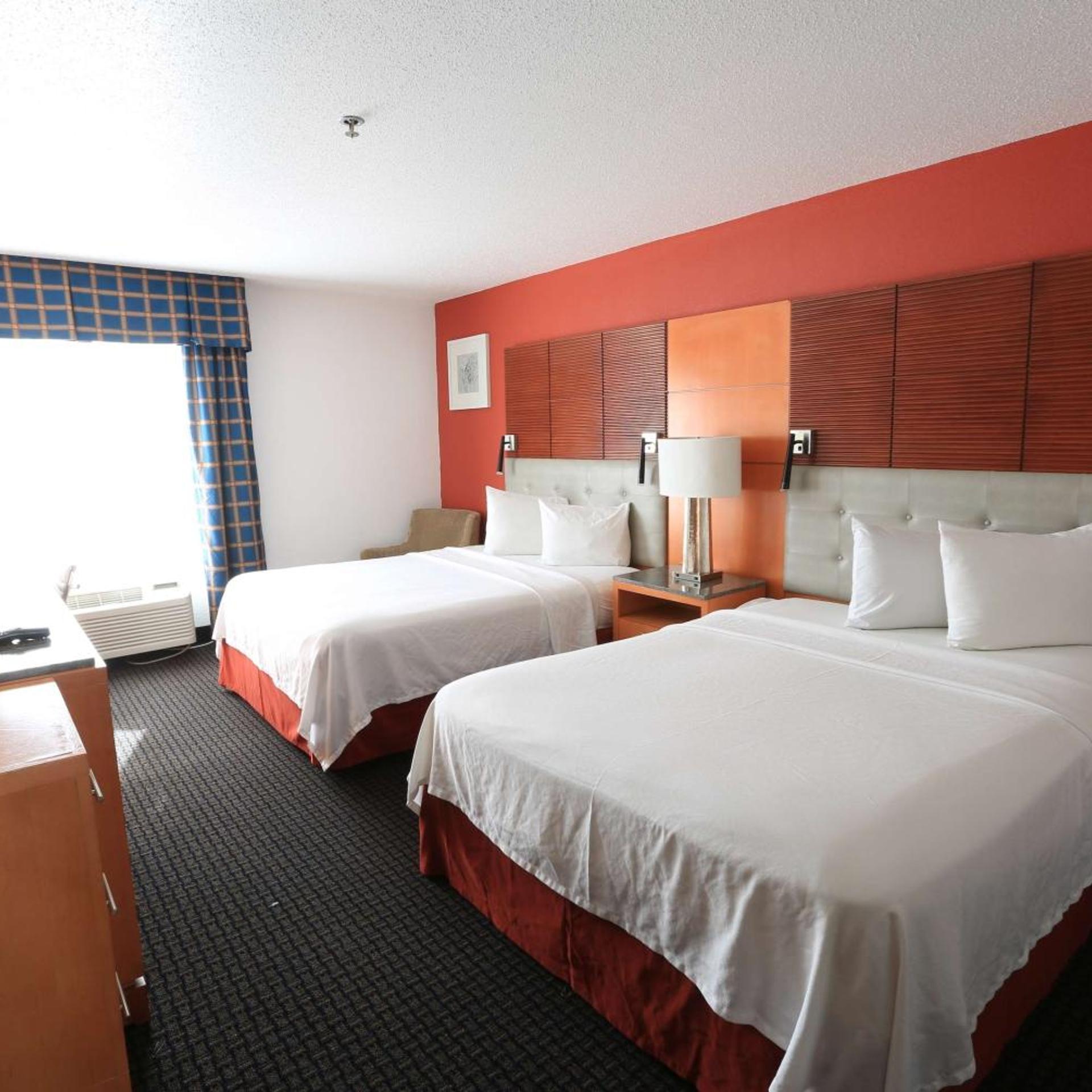 Days Inn by Wyndham Calumet Park 20/27