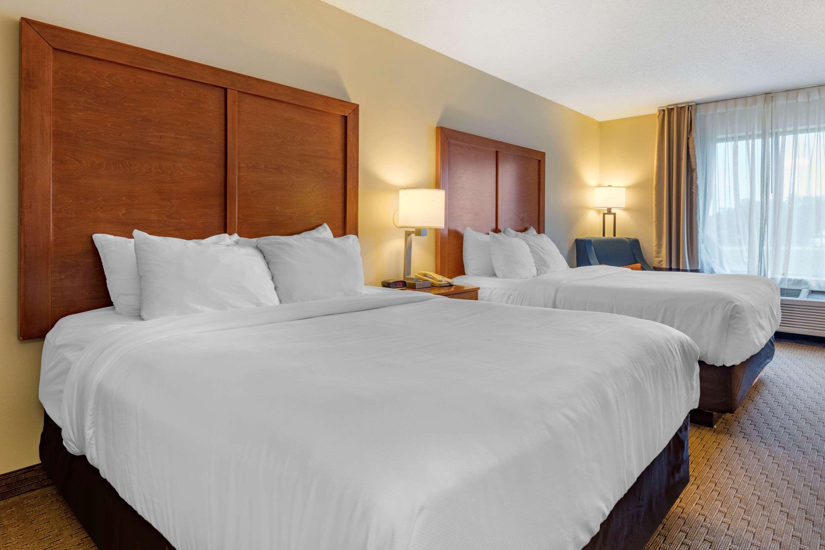Upgrade, 2 Queen Beds