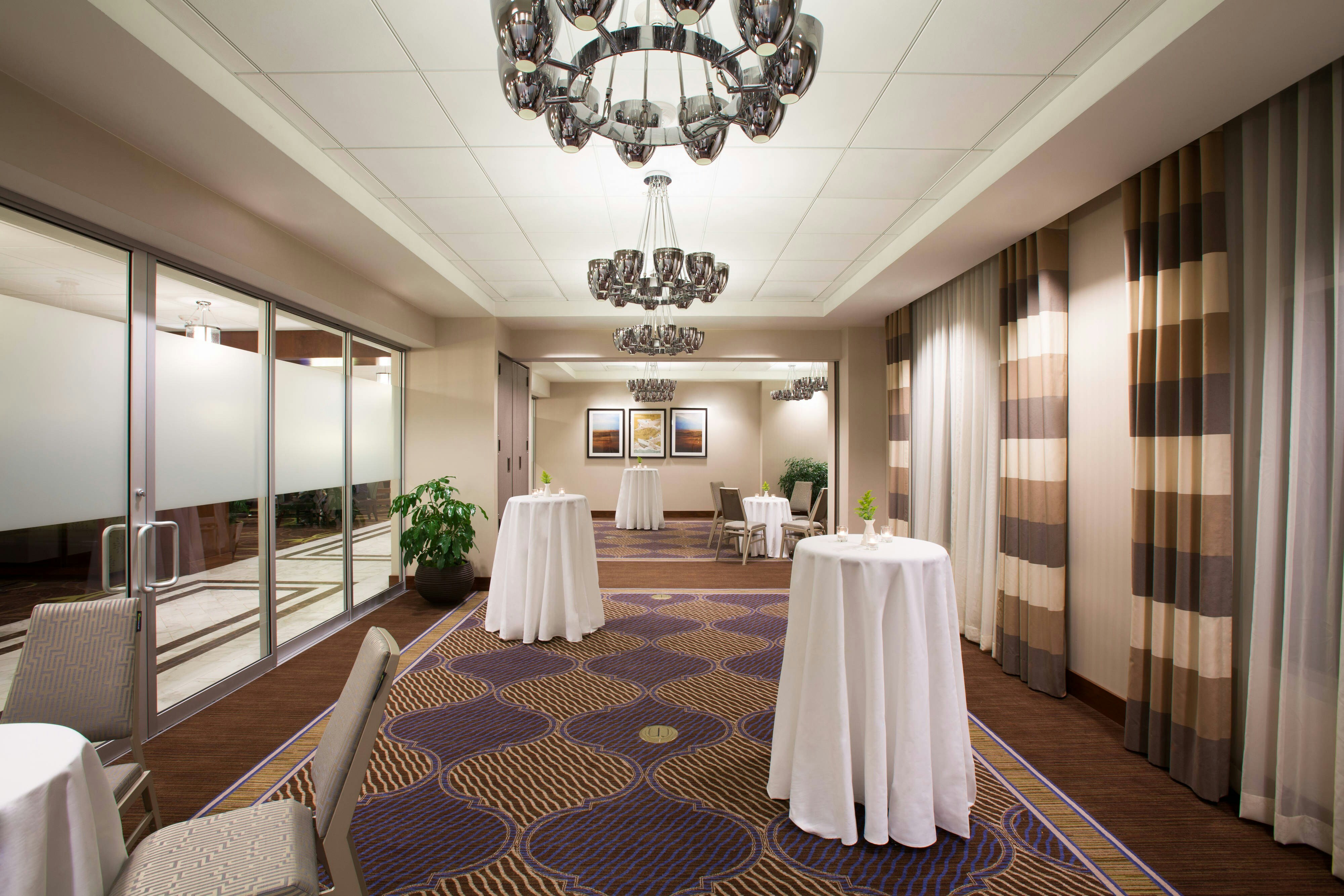 Sheraton Pittsburgh Airport Hotel 10/18