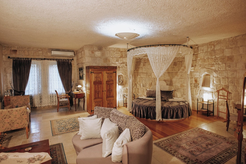 DESIGN, SUITE