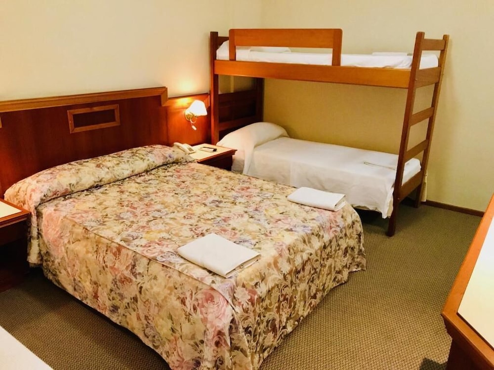 Hotel San Isidro 11/40