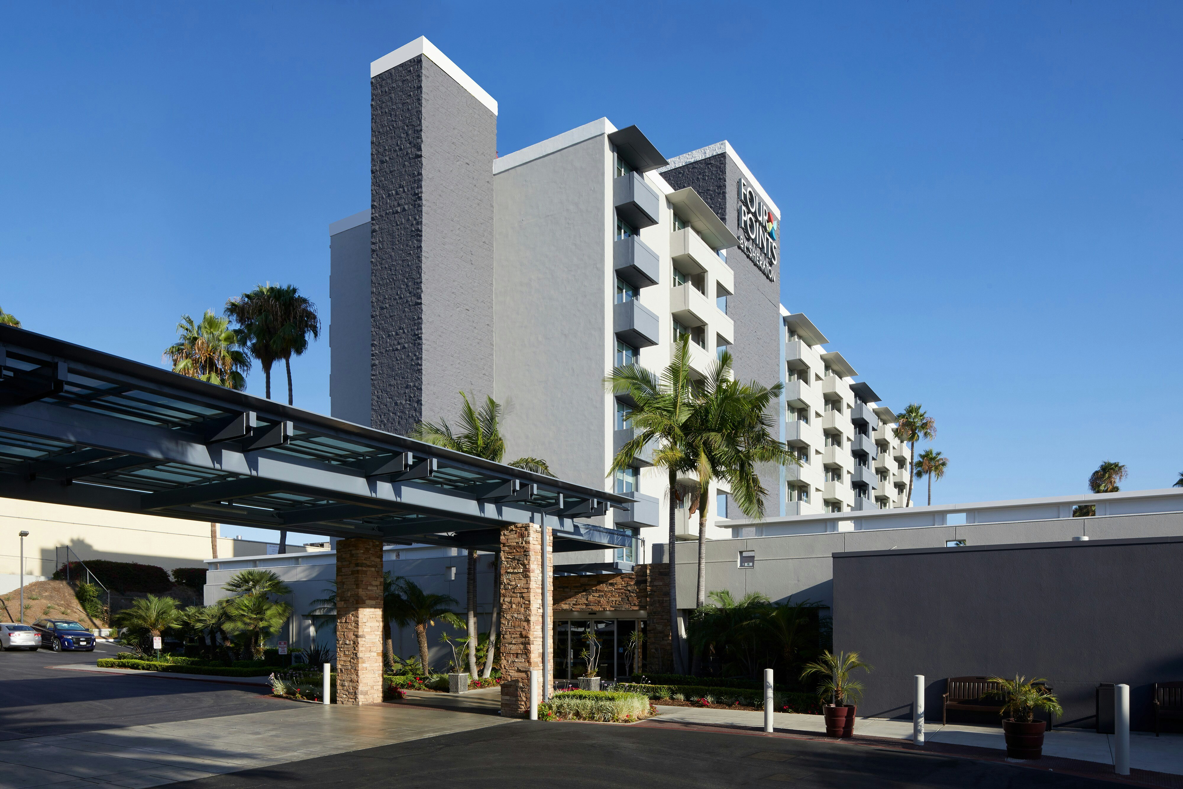 Four Points by Sheraton Los Angeles Westside 22/23