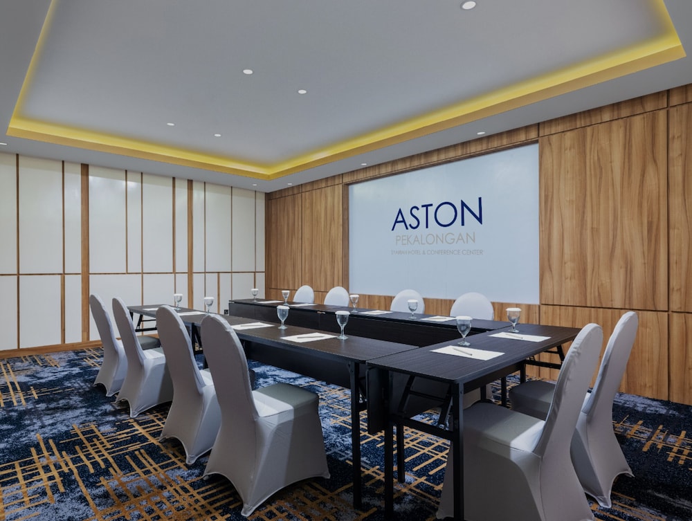 Aston Pekalongan Syariah Hotel and Conference Center 19/24