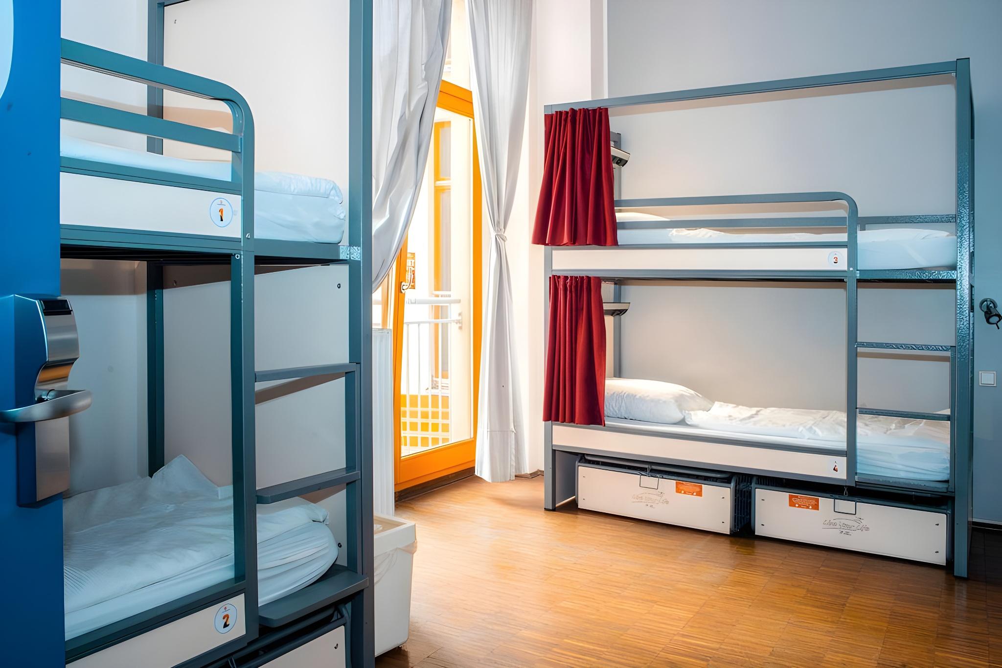 FEMALE DORM, 8 BEDS, SHARED BATHROOM