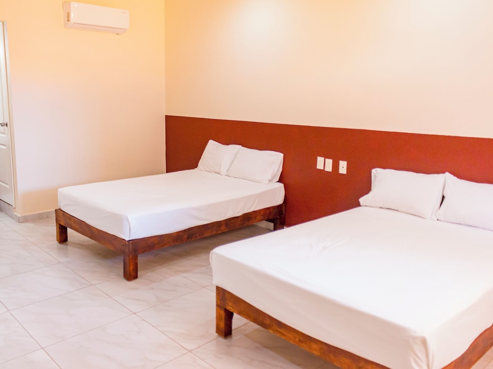 Standard, 2 Double Beds