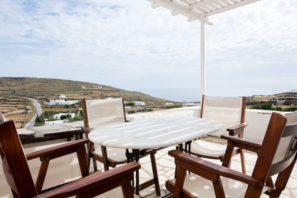 Lighthouse Hotel 33/47