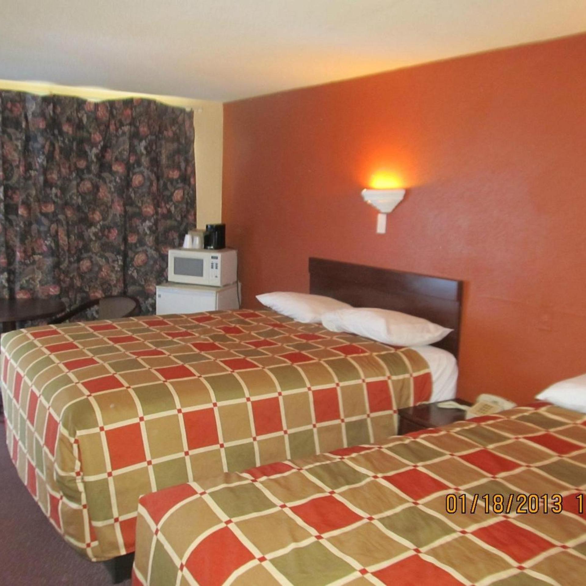 TRAVELERS LODGE EADS COLORADO 19/50