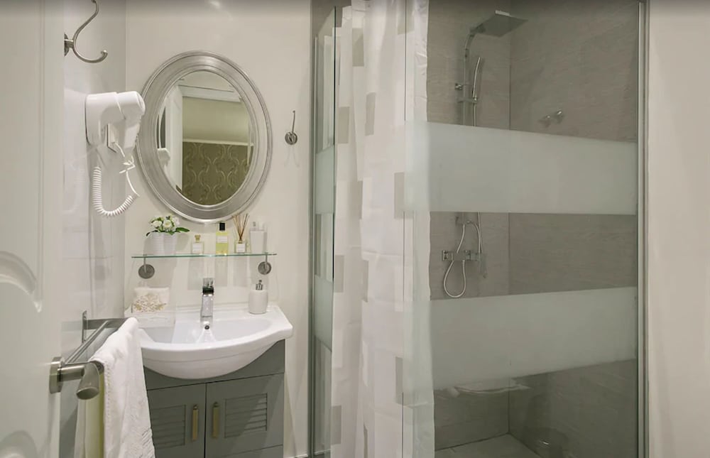 Hostal Central Palace Madrid 30/32