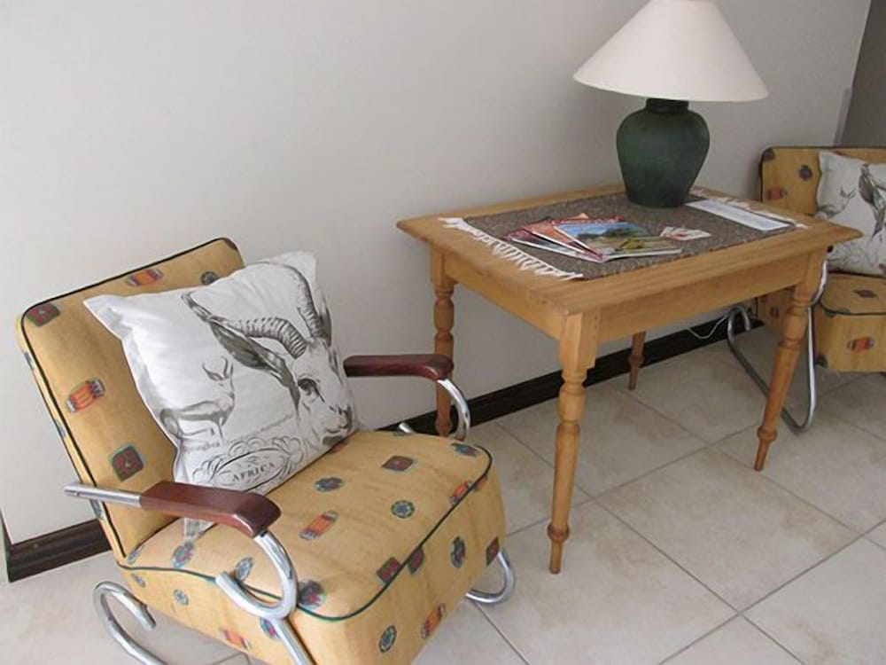 Karoo Sun Boutique Guest House 21/46