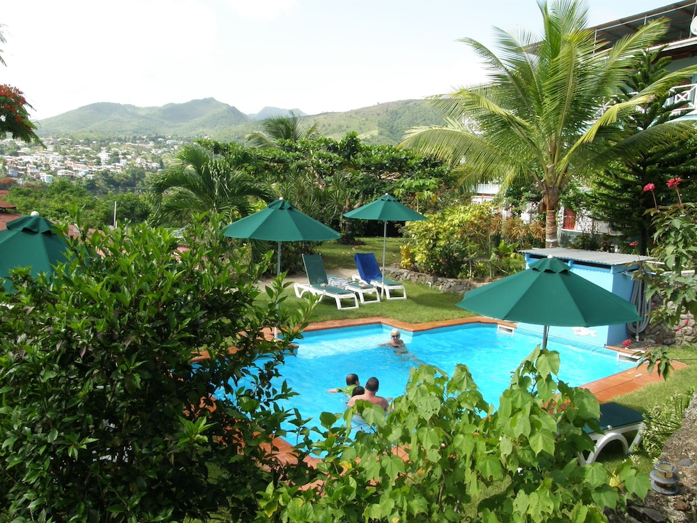 Tamarind Tree Hotel and Restaurant 27/50