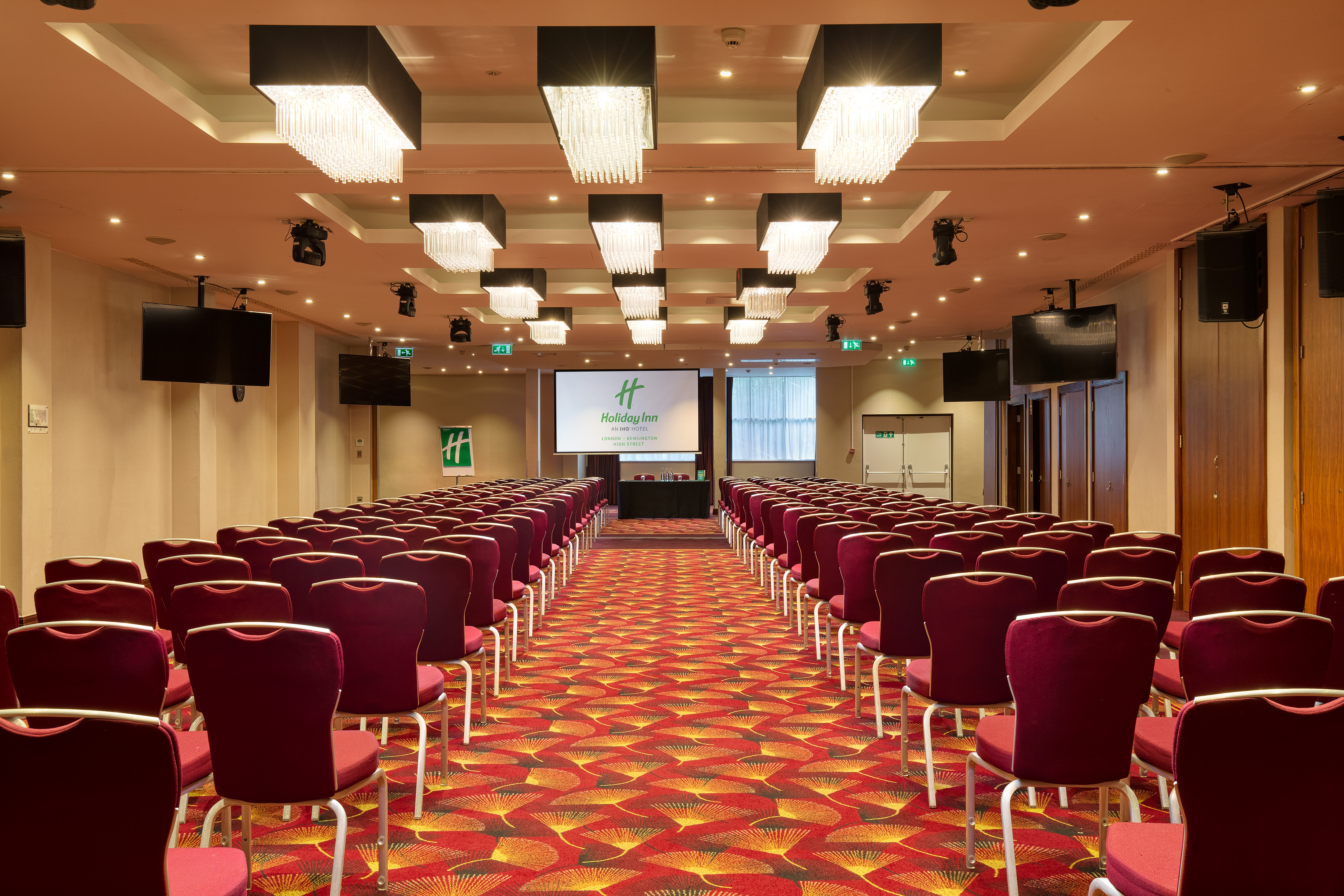 Holiday Inn London - Kensington High St. by IHG 70/81