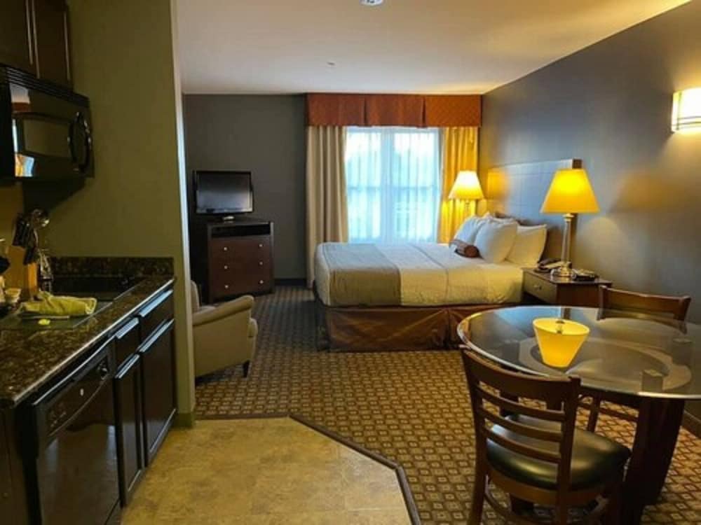 The Inn on Sheridan 37/71
