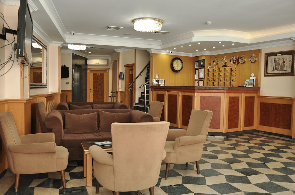 Grand Papirus Hotel 31/43