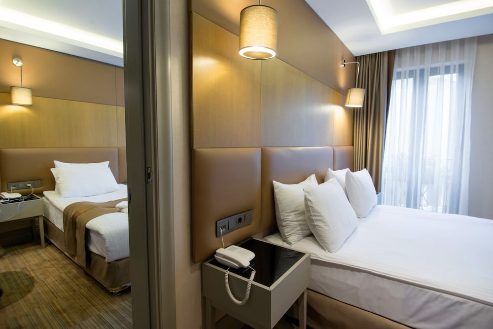 Gk Regency Suites Hotel 20/54