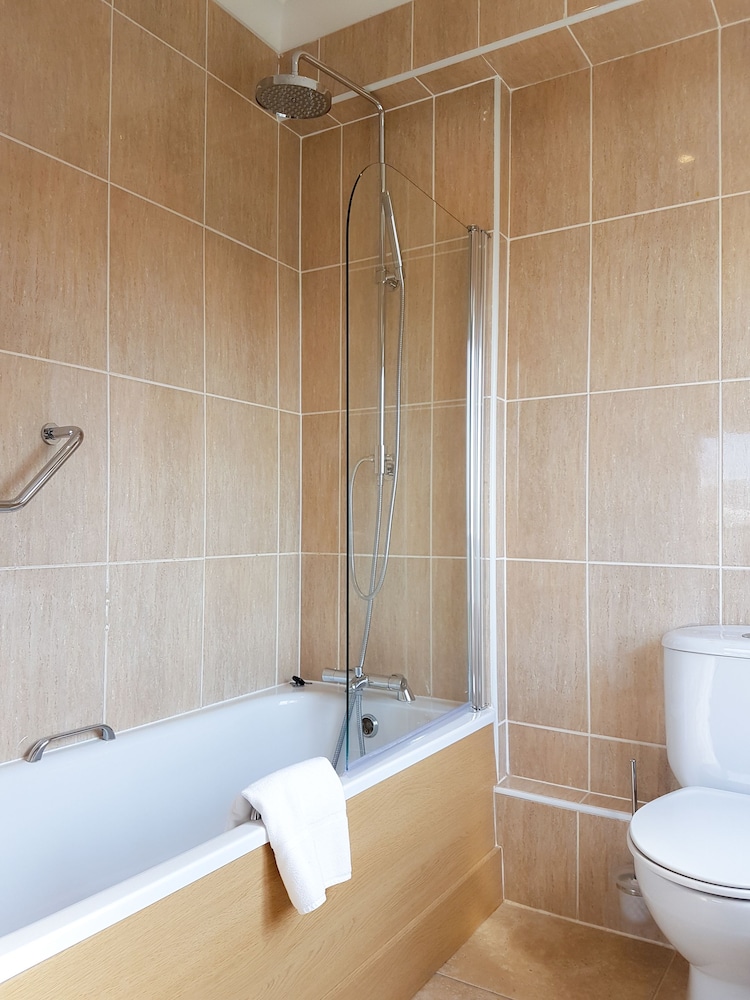 غرفة قياسية بسرير مزدوج أو سريرين منفصلين، The Cumberland Hotel - Oceana Collection 4/5