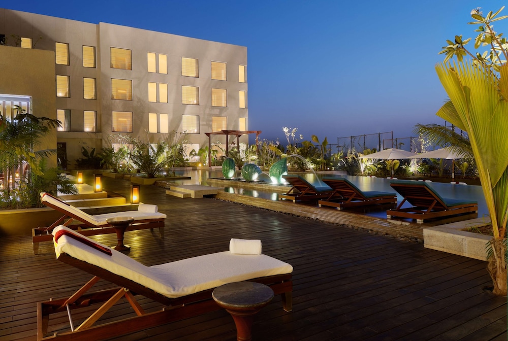 Hyatt Pune 64/70