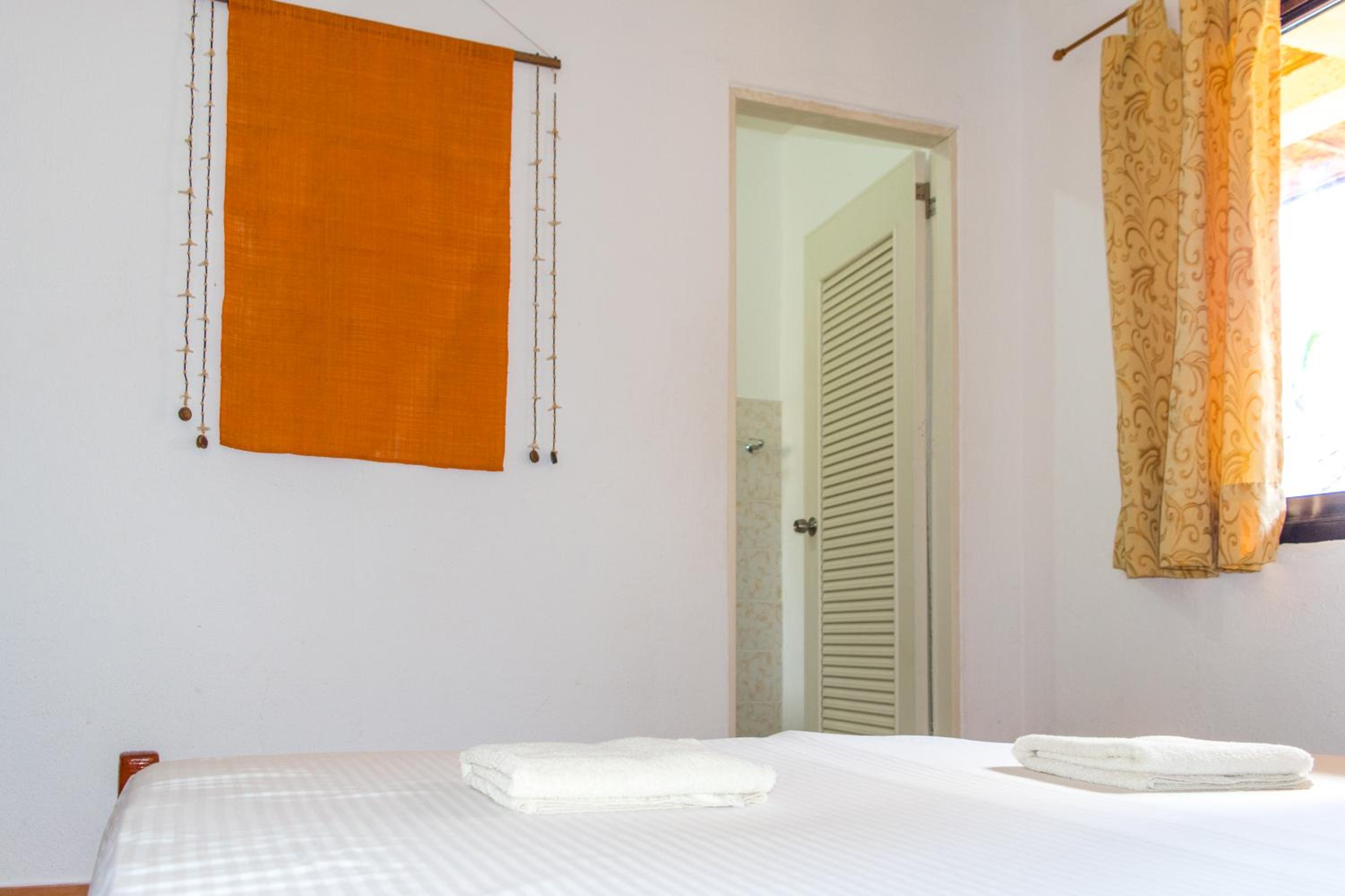 غرفة قياسية بسرير كينج، Alona Vida Beach Resort 9/10