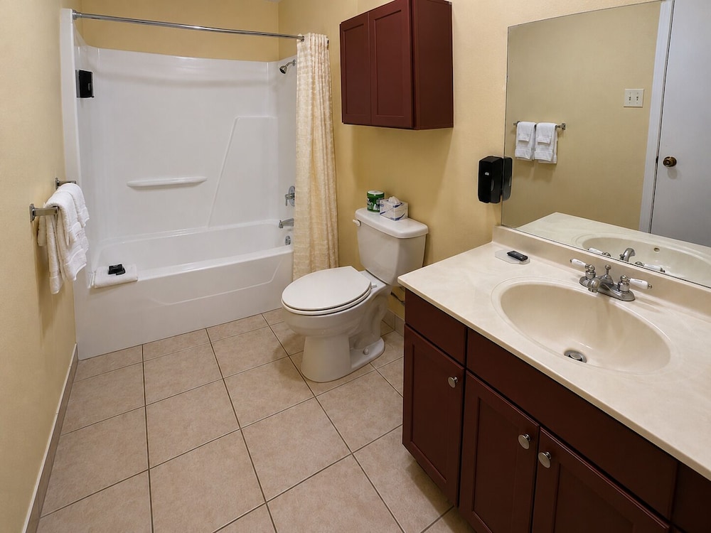 Extended Stay Snyder 46/51