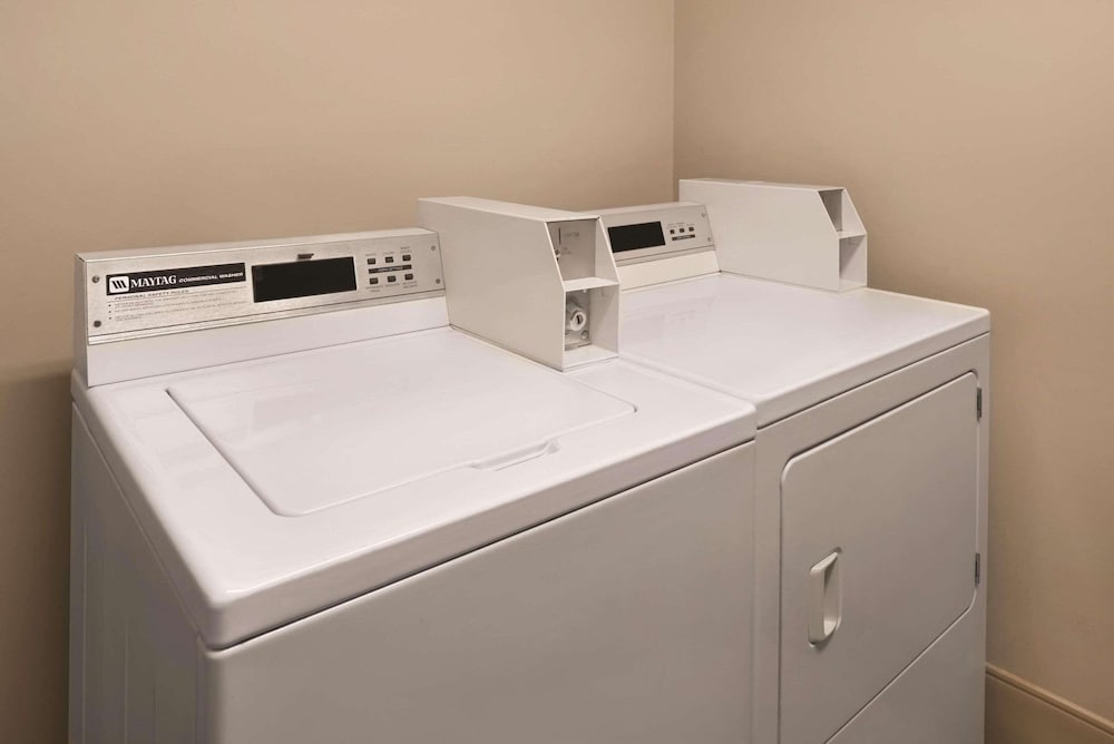 Country Inn & Suites by Radisson, Dayton South, OH 20/54