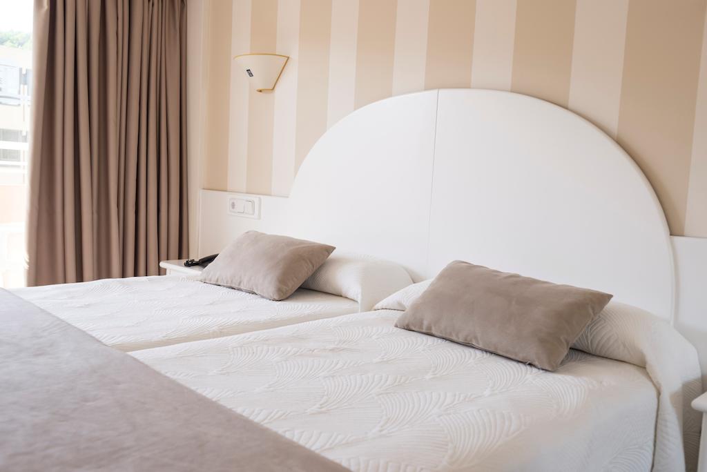 Sky Senses Hotel 10/50